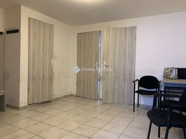 Eladó lakás Budapest VI. kerület 66 nm