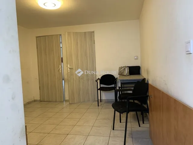 Eladó lakás Budapest VI. kerület 66 nm