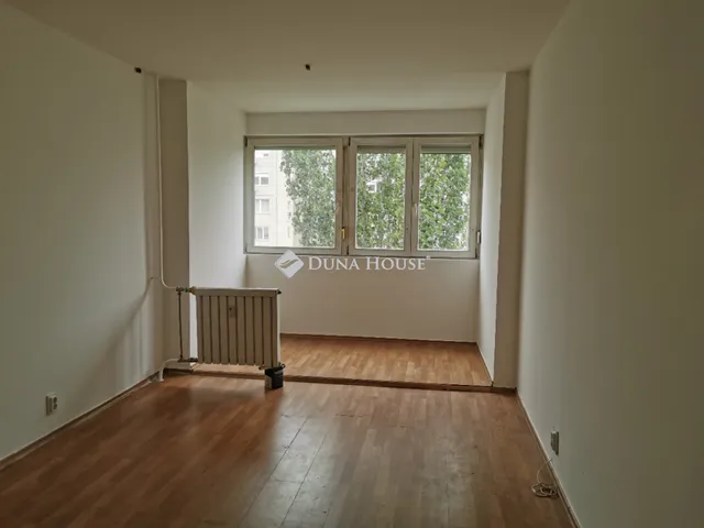 Eladó lakás Budapest III. kerület 66 nm