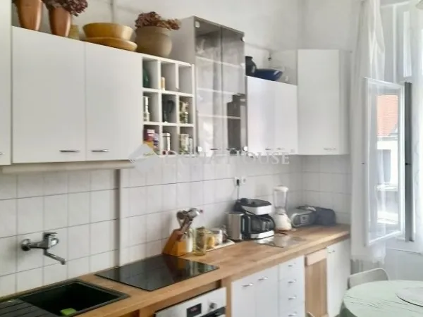 Eladó lakás Budapest V. kerület 68 nm