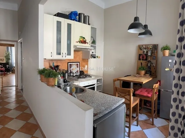 Eladó lakás Budapest VI. kerület 48 nm
