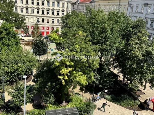 Eladó lakás Budapest V. kerület 72 nm