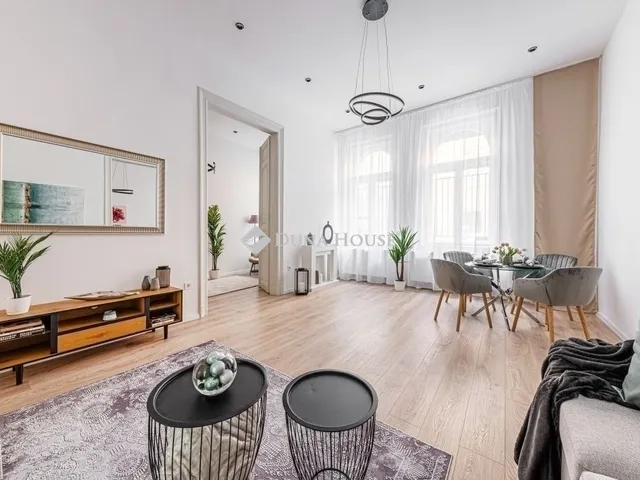 Eladó lakás Budapest I. kerület 85 nm