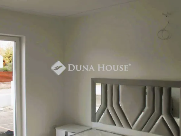 Eladó ház Budakalász 171 nm