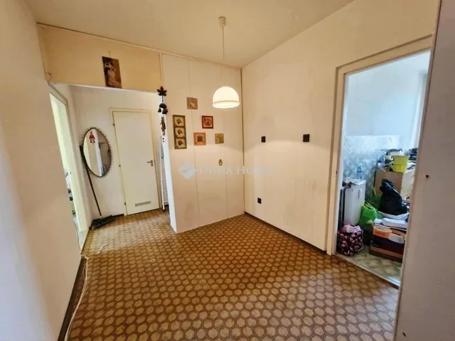 Eladó lakás Budapest III. kerület, Békásmegyer 57 nm