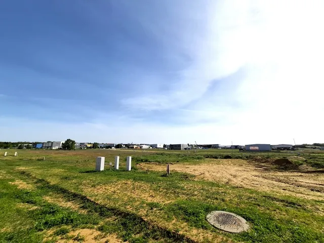 Eladó kereskedelmi és ipari ingatlan Gödöllő 1110 nm