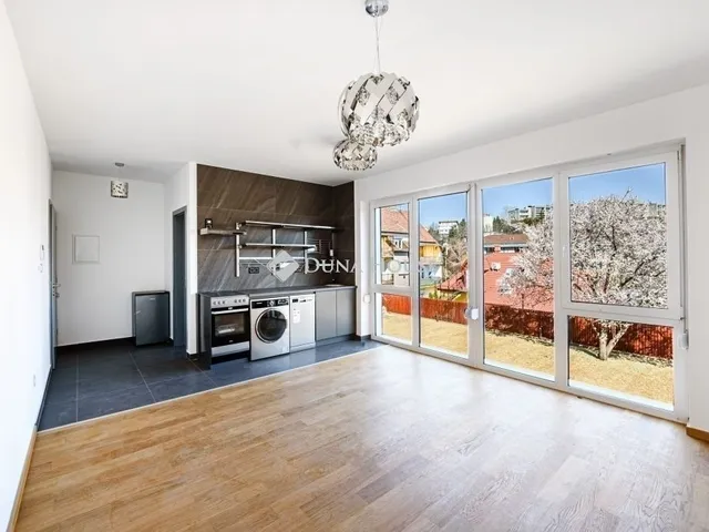 Eladó lakás Budapest II. kerület 37 nm