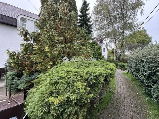 Eladó ház Budapest III. kerület 210 nm