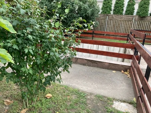 Eladó ház Budapest III. kerület 220 nm