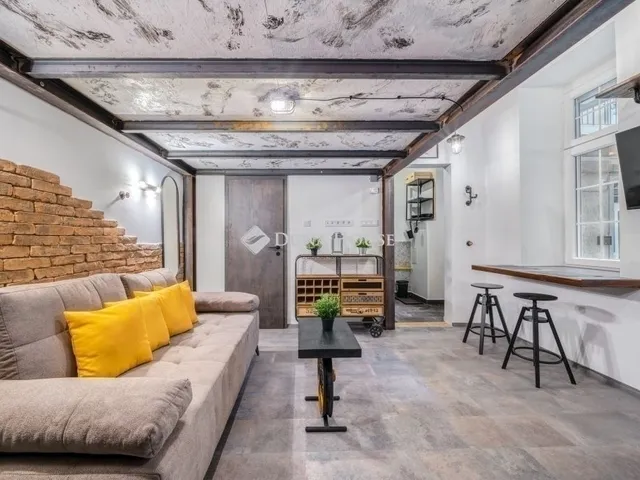 Eladó lakás Budapest III. kerület 24 nm