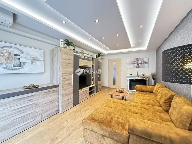 Eladó lakás Budapest III. kerület 73 nm