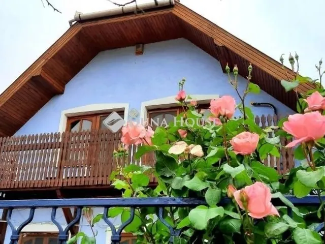 Eladó ház Budapest XV. kerület 237 nm