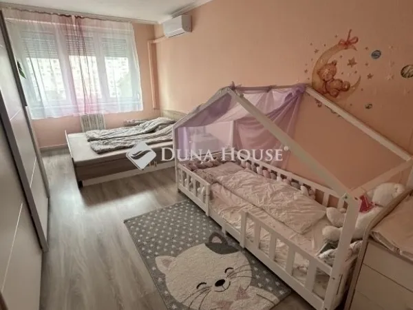 Eladó lakás Budapest III. kerület, Filatorigát 52 nm