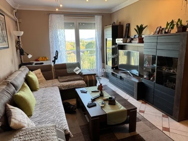 Eladó lakás Budapest III. kerület, Békásmegyer 57 nm