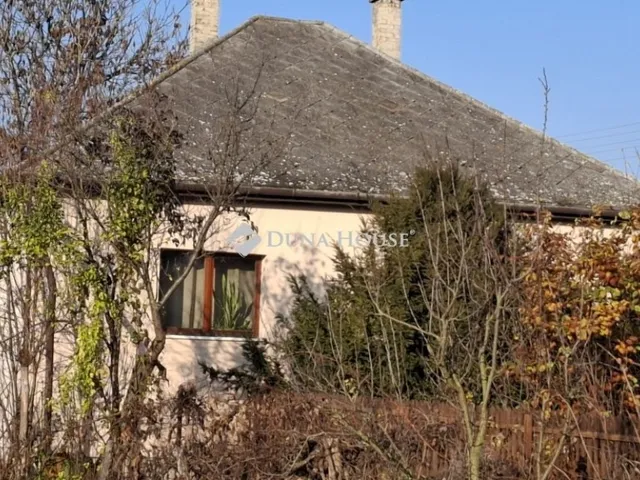 Eladó ház Verseg 111 nm
