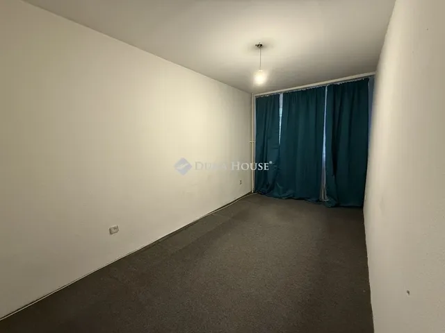 Eladó lakás Budapest XVIII. kerület, Alacskai úti lakótelep 67 nm