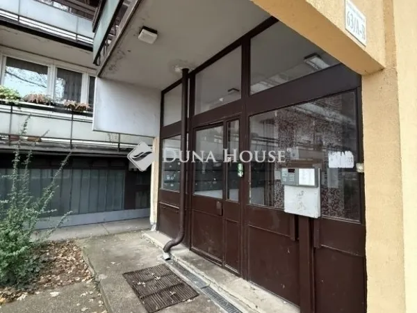 Eladó lakás Budapest XVIII. kerület, Alacskai úti lakótelep 67 nm