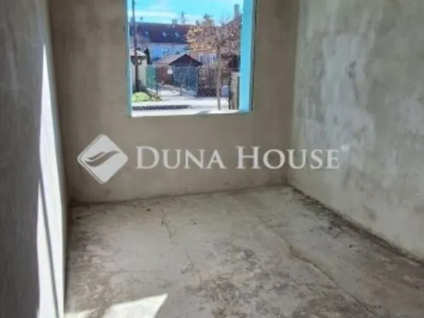 Eladó ház Budapest XVI. kerület 132 nm