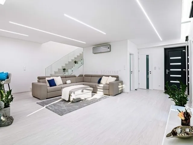 Eladó ház Mogyoród 178 nm