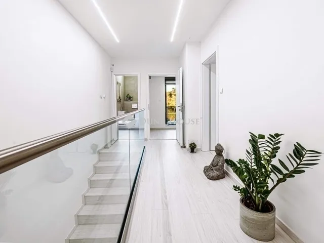 Eladó ház Mogyoród 178 nm