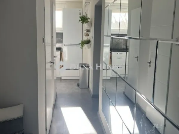 Eladó lakás Budapest XVIII. kerület, Havanna lakótelep 72 nm