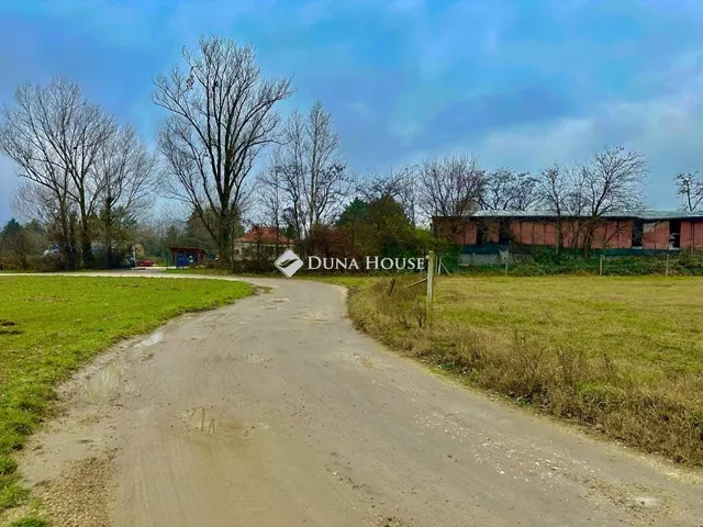 Eladó kereskedelmi és ipari ingatlan Pilisvörösvár 1508 nm