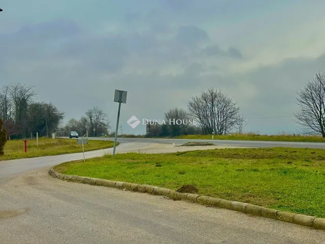 Eladó telek Pilisvörösvár 1866 nm