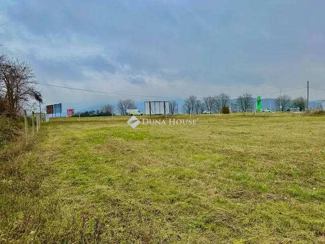 Eladó kereskedelmi és ipari ingatlan Pilisvörösvár 3374 nm