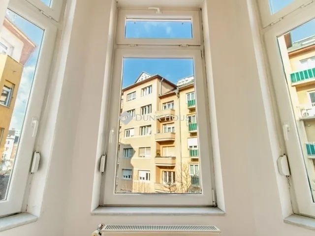 Eladó lakás Budapest XI. kerület 70 nm