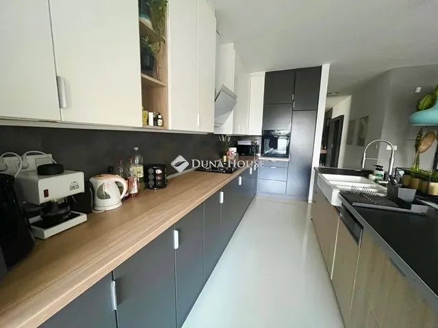 Eladó ház Székesfehérvár 217 nm