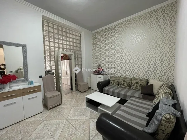 Eladó lakás Budapest VIII. kerület 65 nm