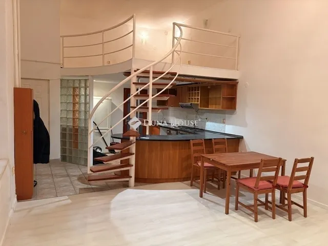 Eladó lakás Budapest VI. kerület 58 nm