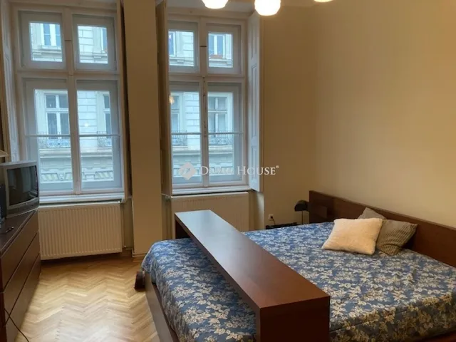 Eladó lakás Budapest VI. kerület 91 nm