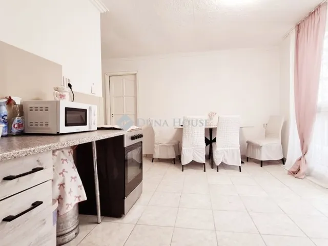 Eladó ház Csörög 70 nm