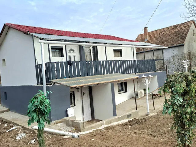 Eladó ház Csörög 70 nm