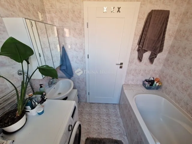 Eladó lakás Budapest VIII. kerület 71 nm