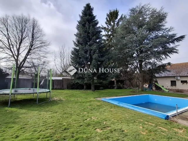 Eladó ház Fót, Kisalag 134 nm