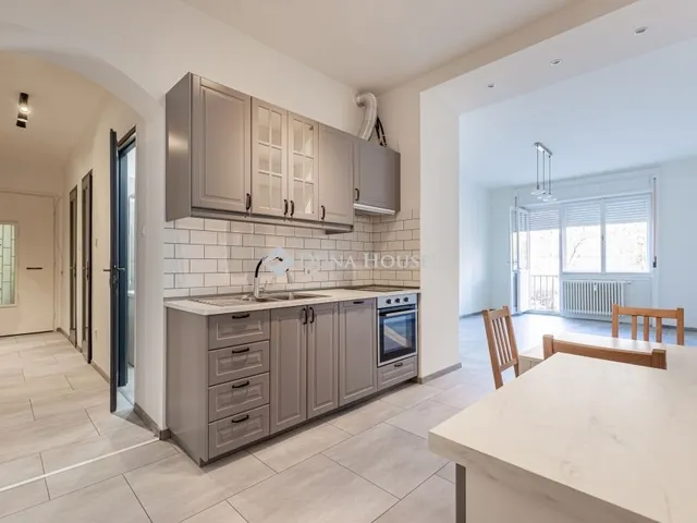 Eladó lakás Budapest I. kerület 61 nm