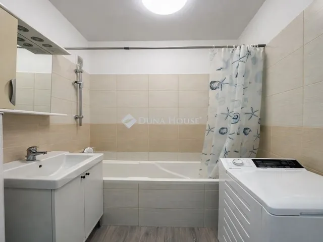 Eladó lakás Budapest III. kerület 50 nm