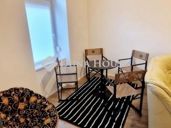 Eladó lakás Budapest X. kerület, Óhegy 27 nm