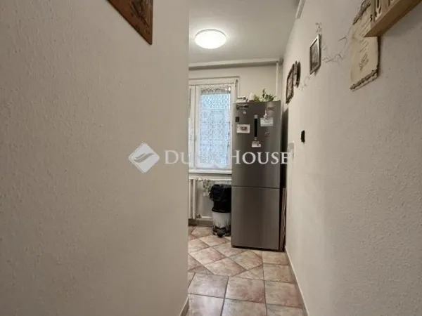 Eladó lakás Budapest XVIII. kerület, Havanna lakótelep 53 nm