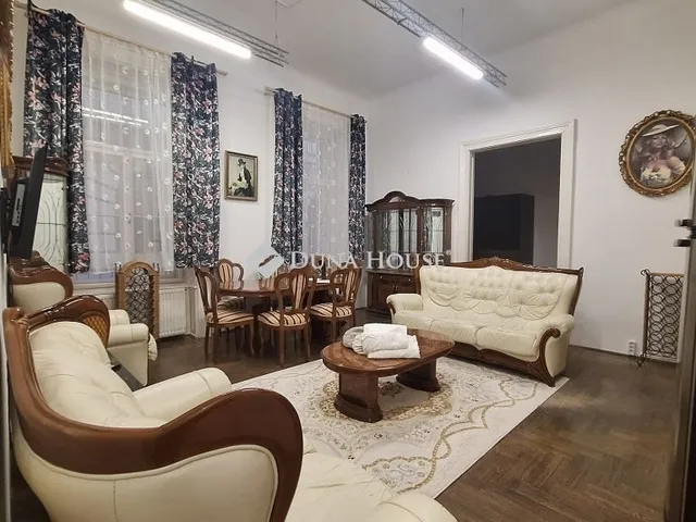 Kiadó lakás Budapest V. kerület 105 nm