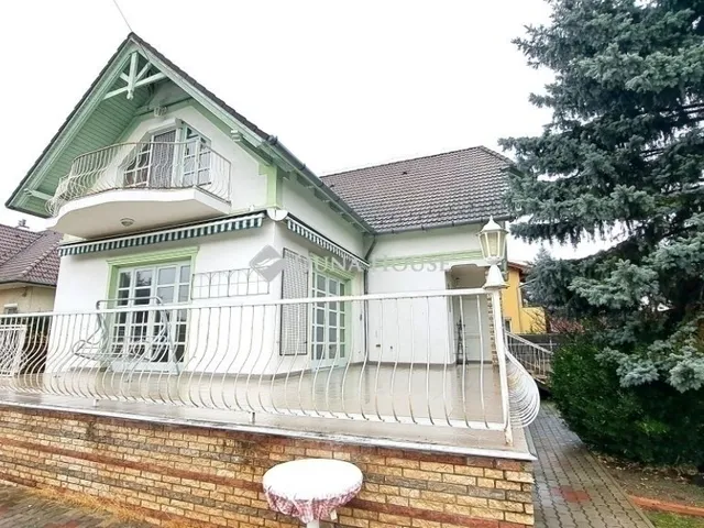 Eladó ház Dunakeszi 255 nm