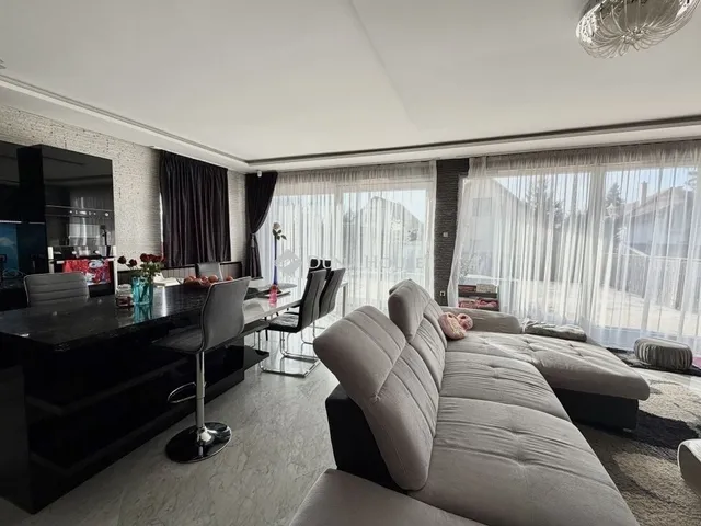 Eladó ház Budapest III. kerület 300 nm