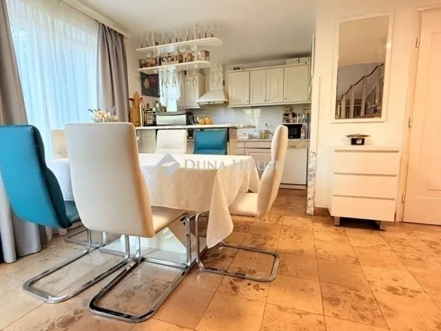 Eladó ház Leányfalu 70 nm