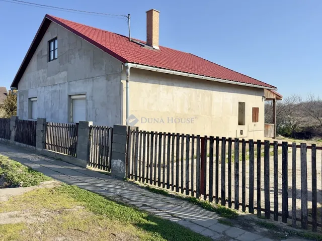 Eladó ház Mezőszilas 106 nm