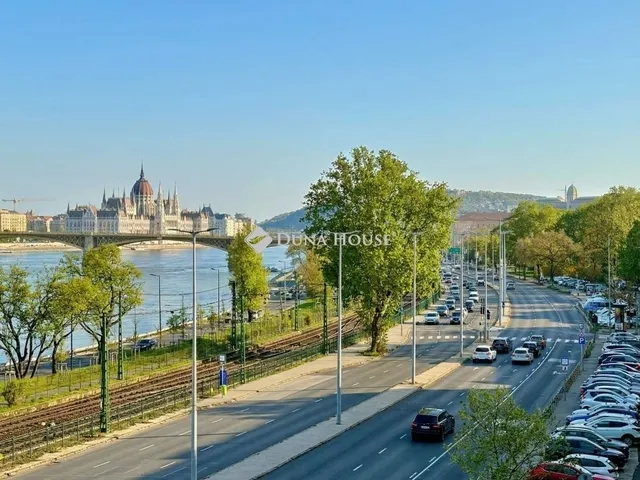 Eladó lakás Budapest II. kerület 76 nm