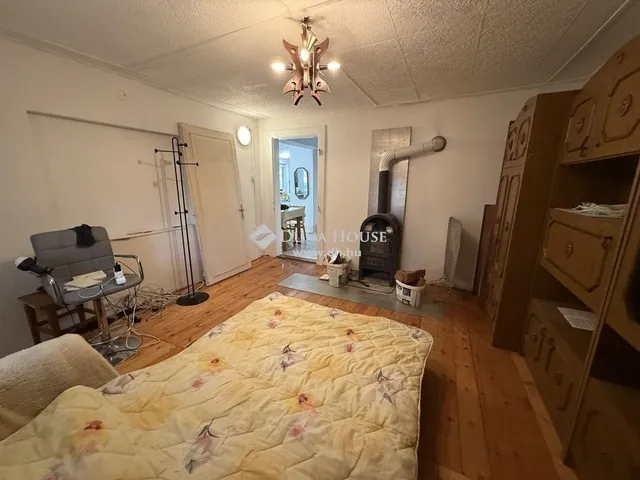 Eladó üdülő és hétvégi ház Pócsmegyer 65 nm