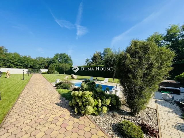 Eladó ház Pócsmegyer 116 nm