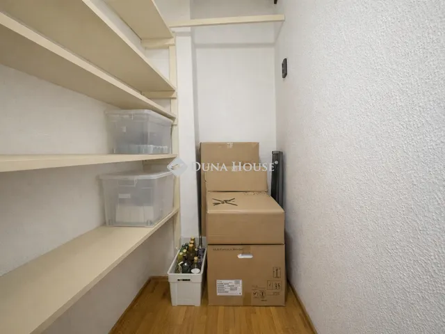 Eladó lakás Budapest XI. kerület 76 nm